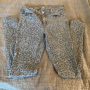 SO Favorite low-rise Jegging, gray leopard print (well loved)